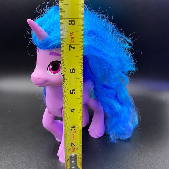 Hasbro My Little Pony Izzy Moonbow  Purple with Blue Mane 8 in Figure - Picture 7 of 8